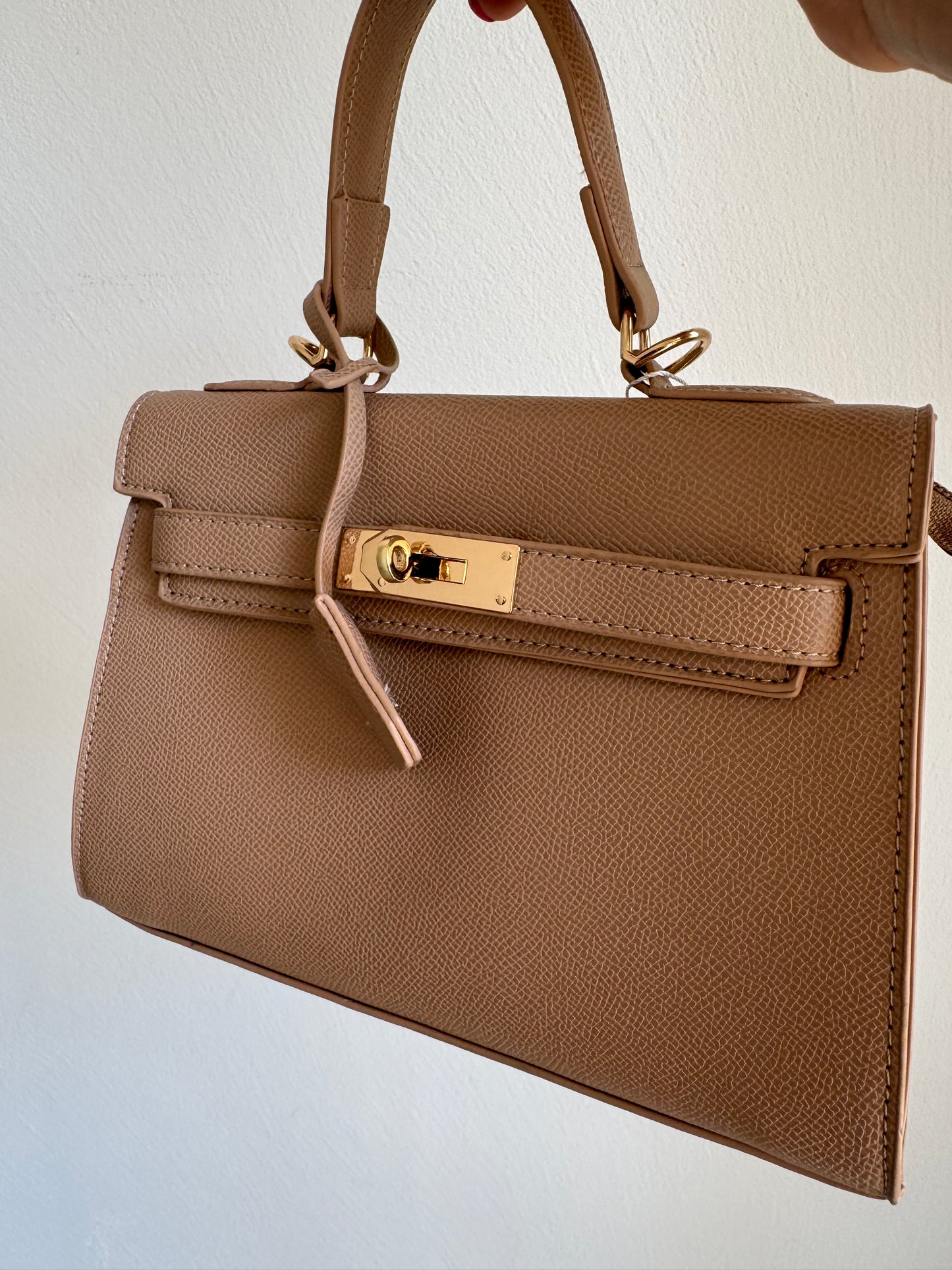 Borsa Kelly