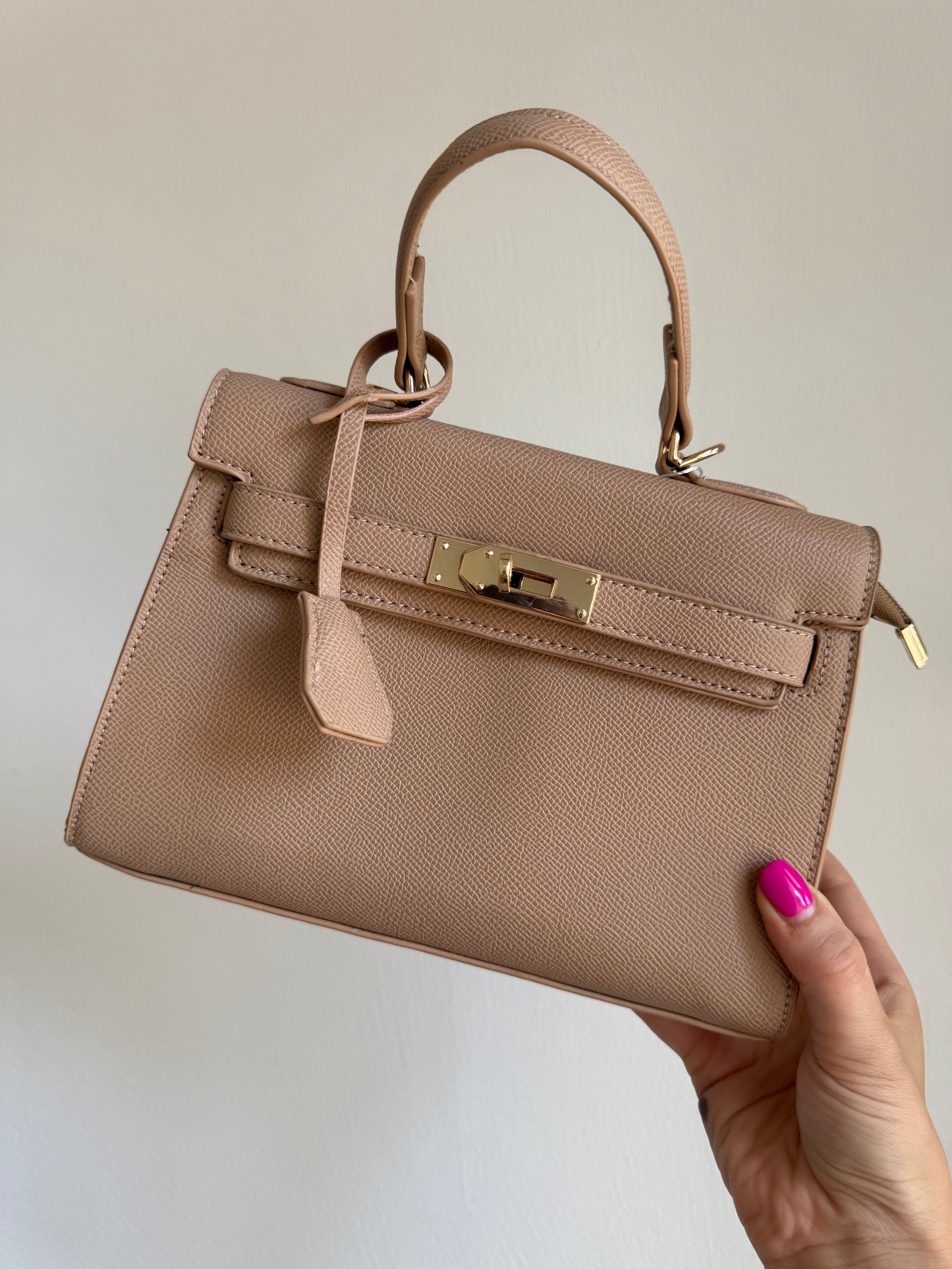 Borsa Kelly
