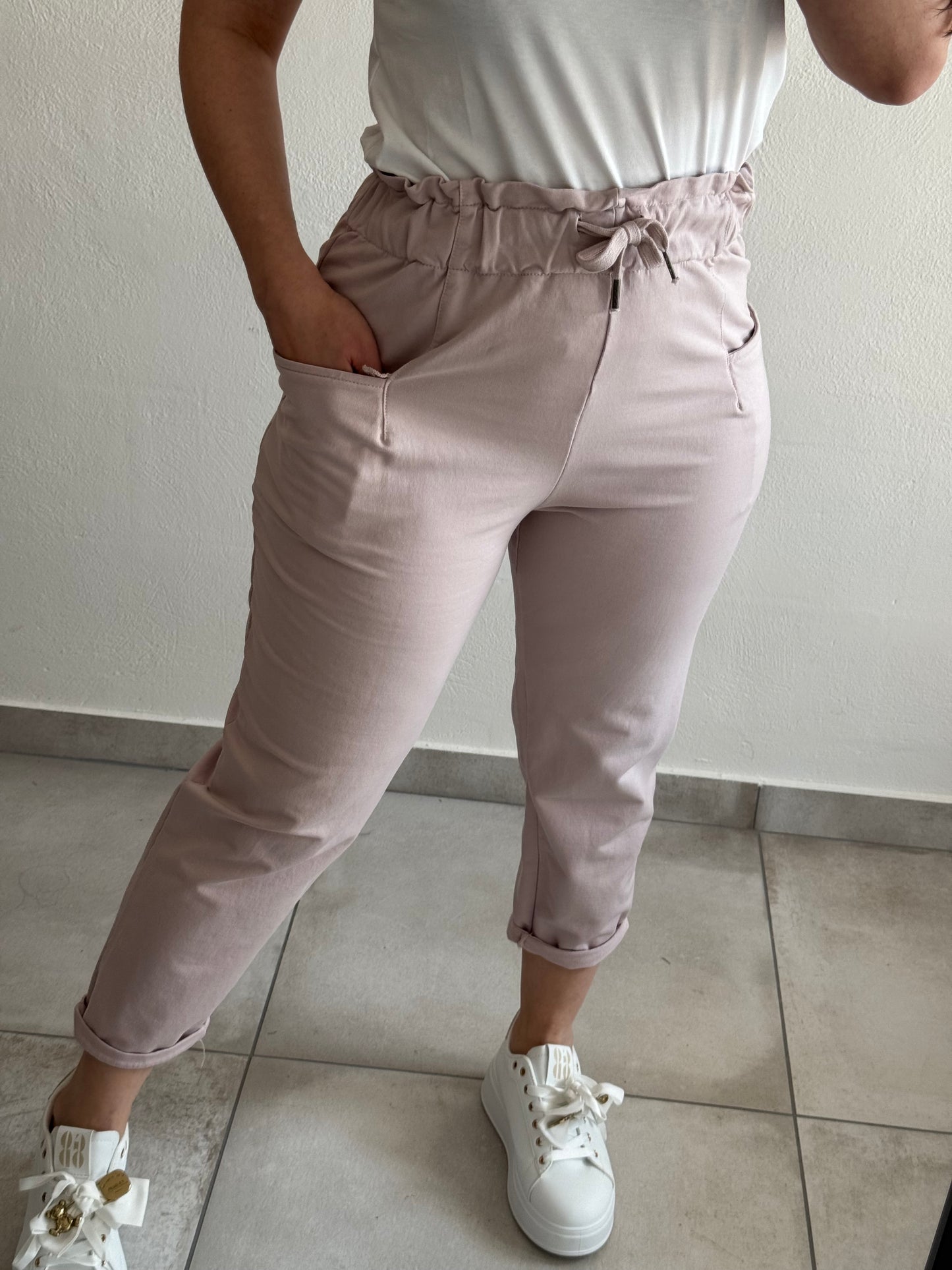 Pantaloni tasche