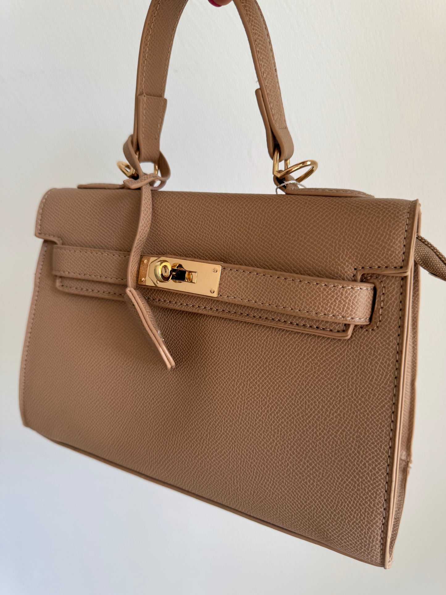Borsa Kelly