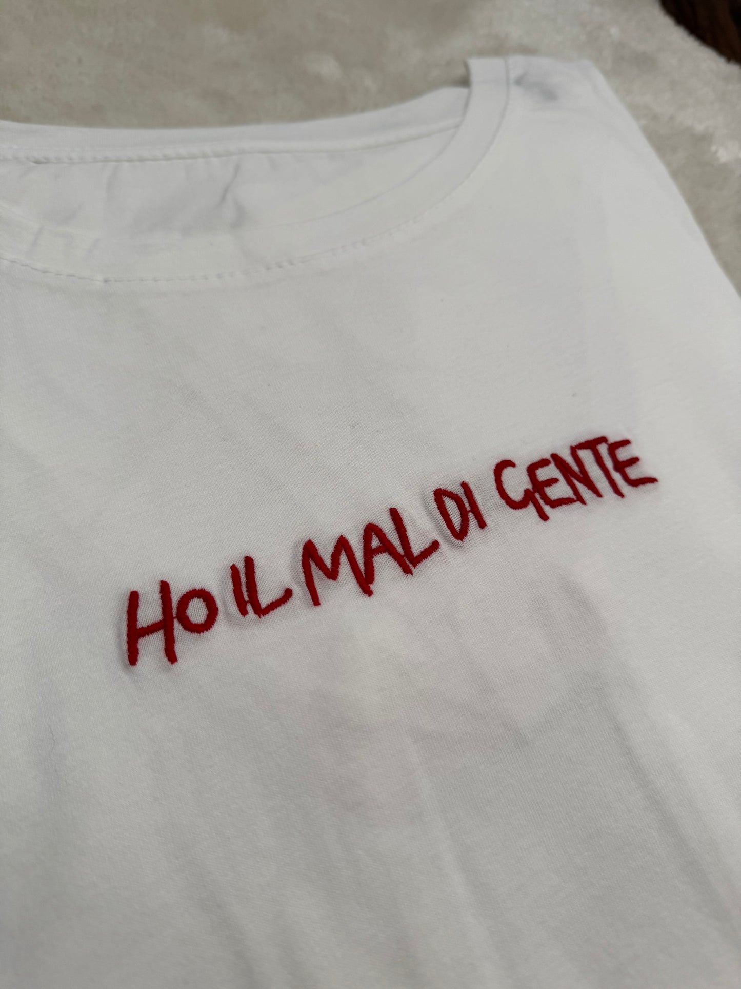 T-Shirt “Ho mal di gente”