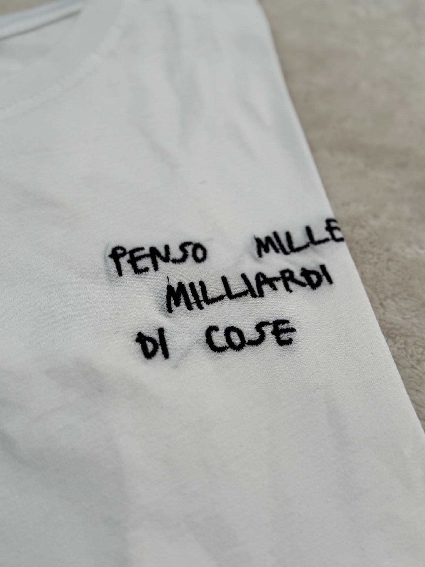 T-Shirt “Penso mille miliardi di cose”