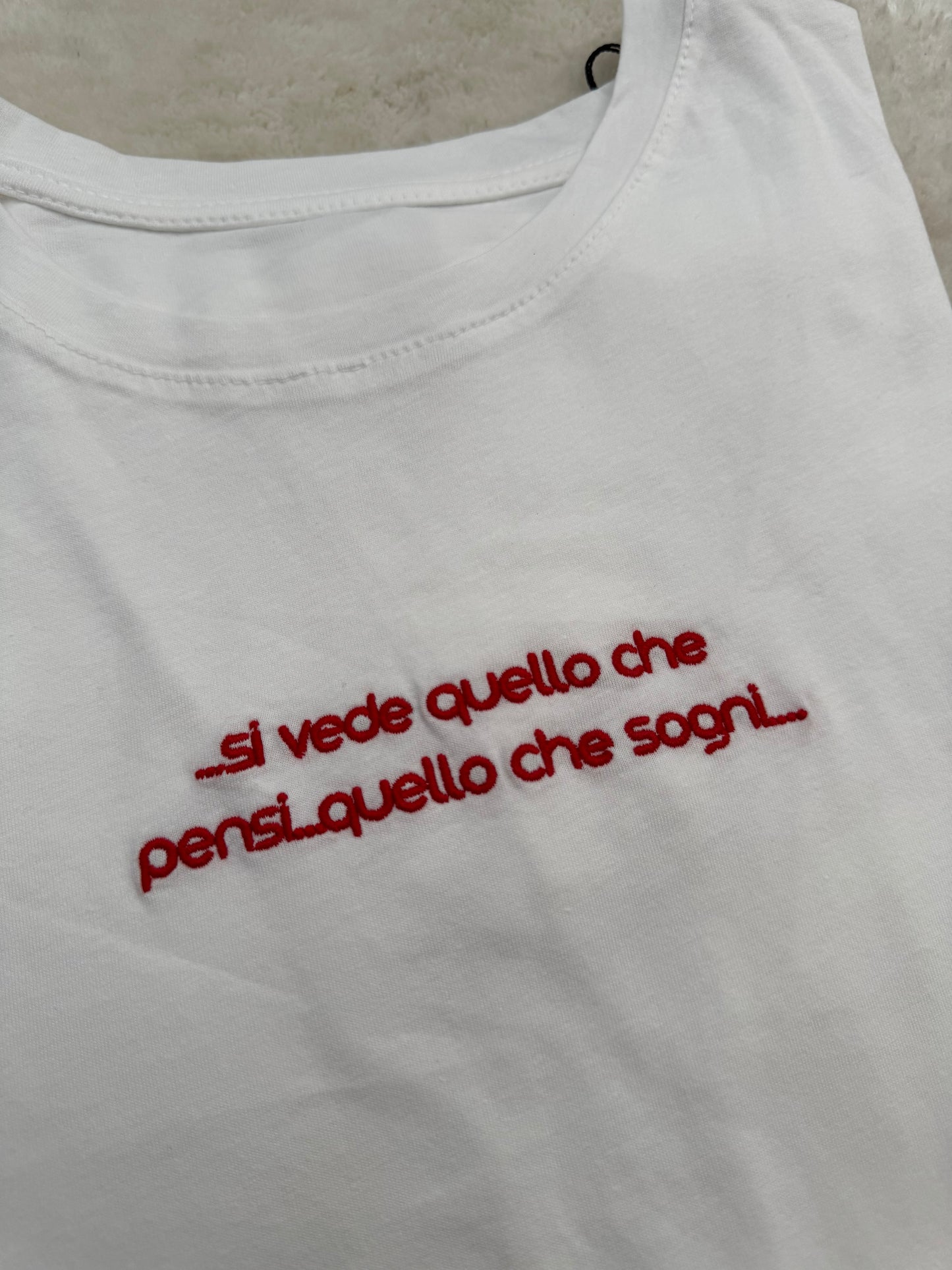 T-Shirt “Si vede quello che pensi.. quello che sogni”