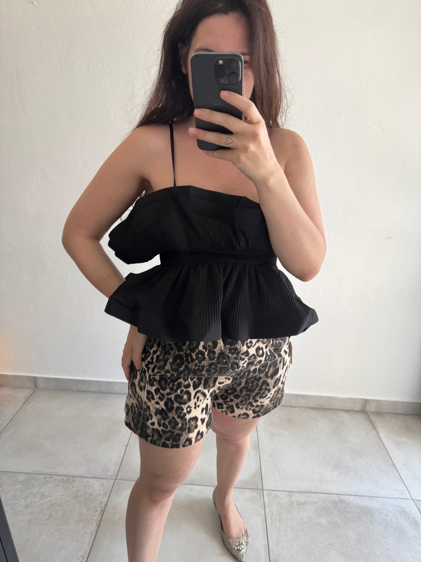 Top Chiara