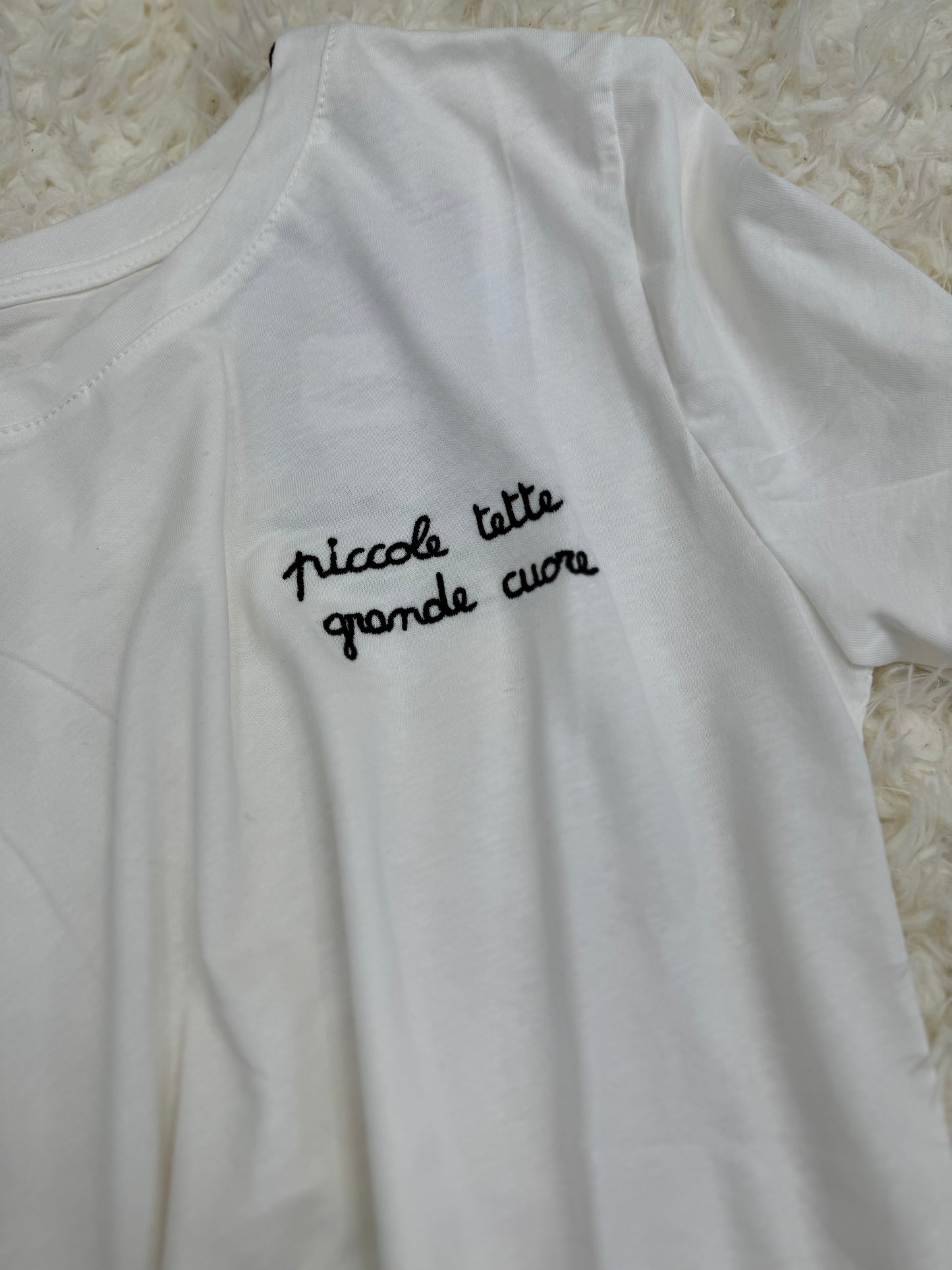 T-Shirt “Piccole tette grande cuore”