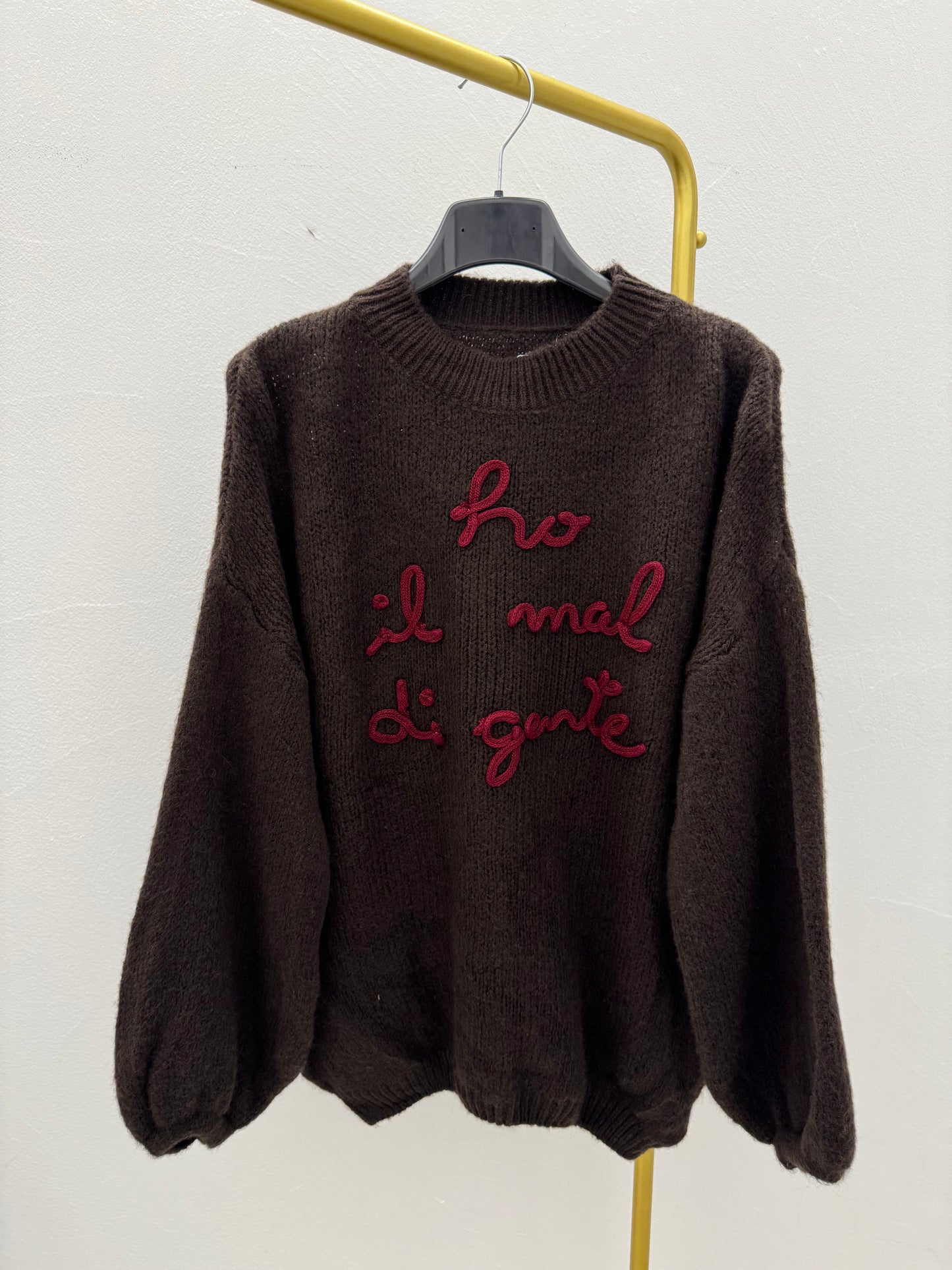 Maglione “ Ho il mal di gente”