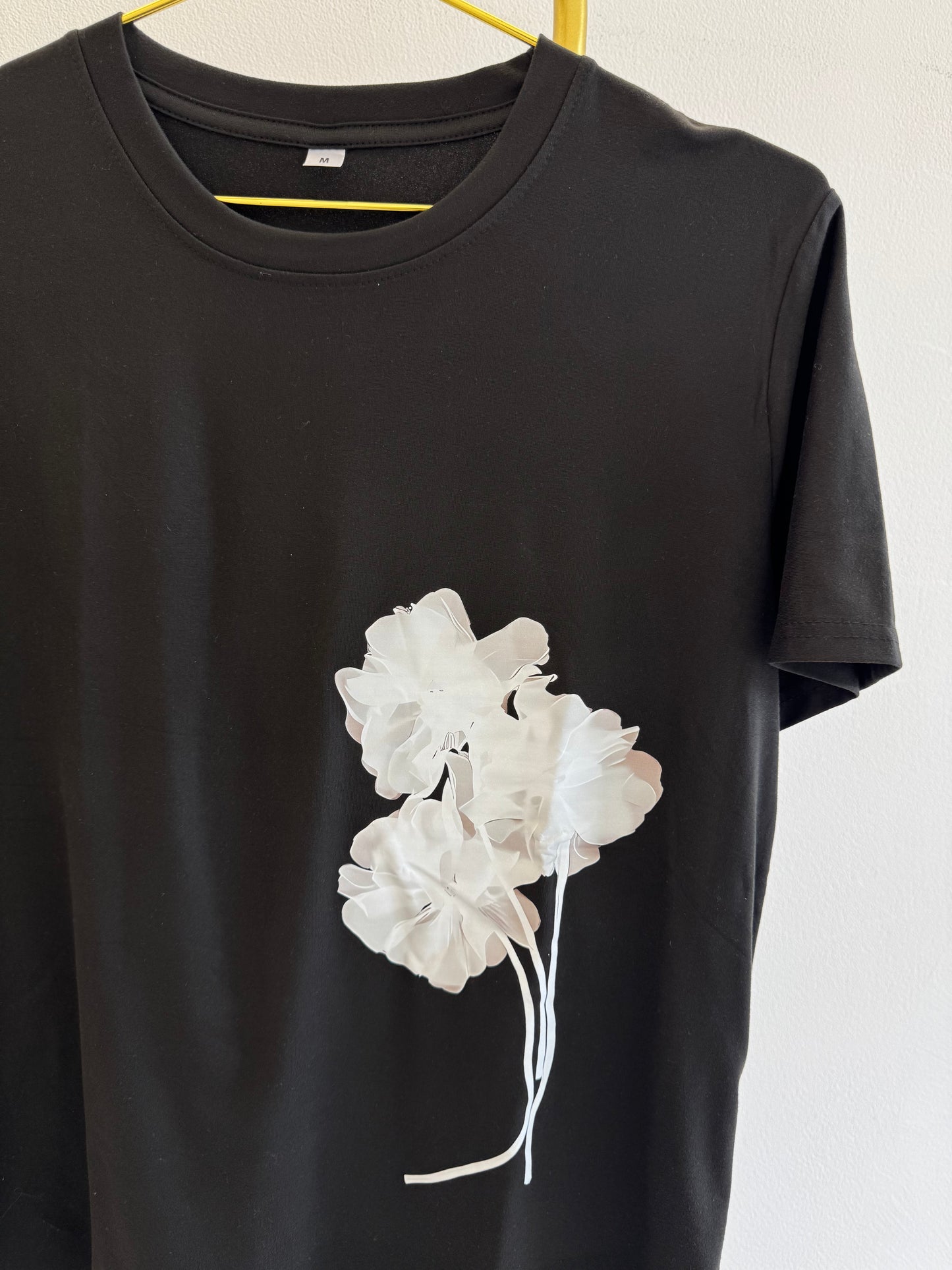 T-shirt stampa fiore