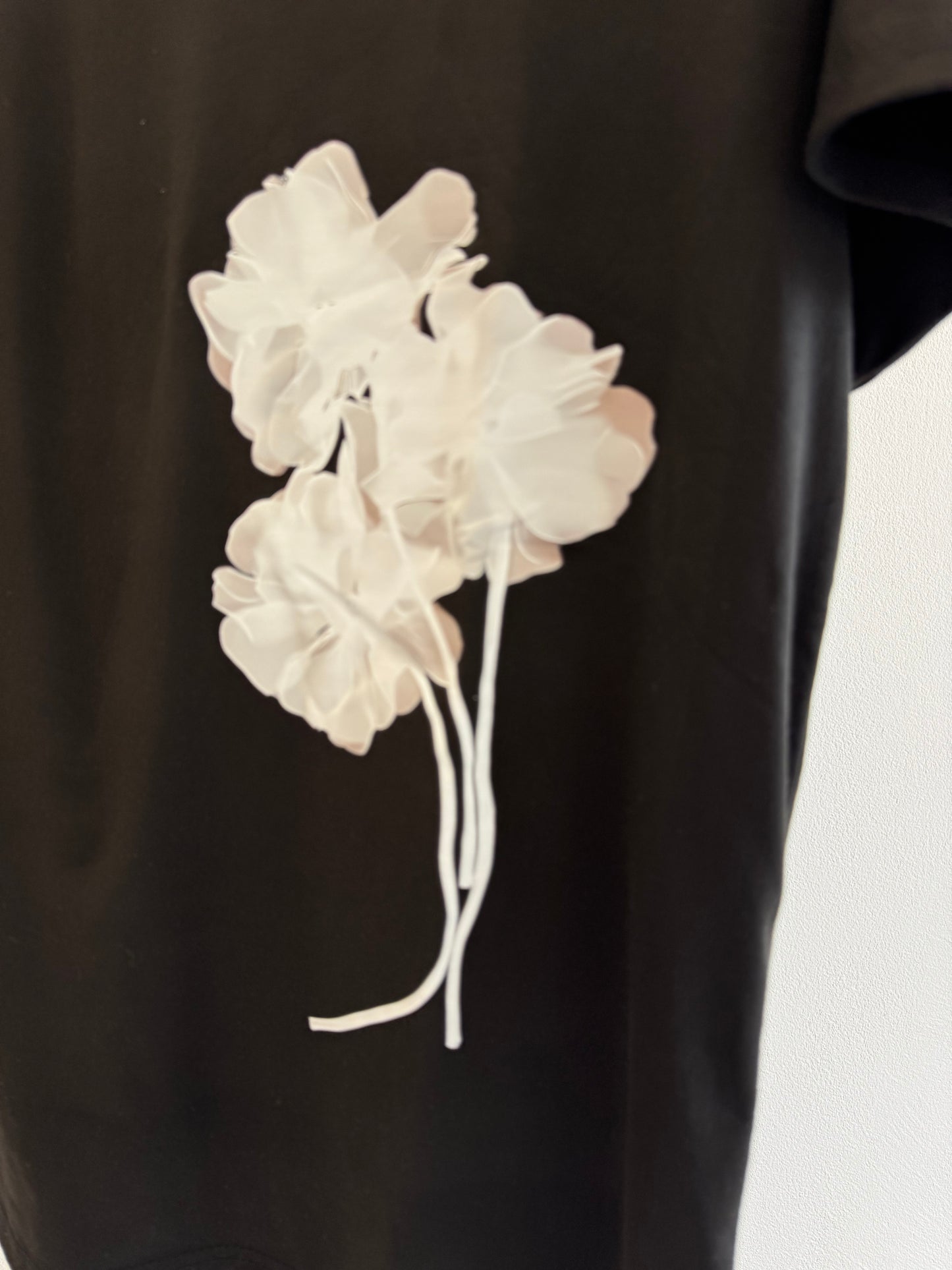 T-shirt stampa fiore